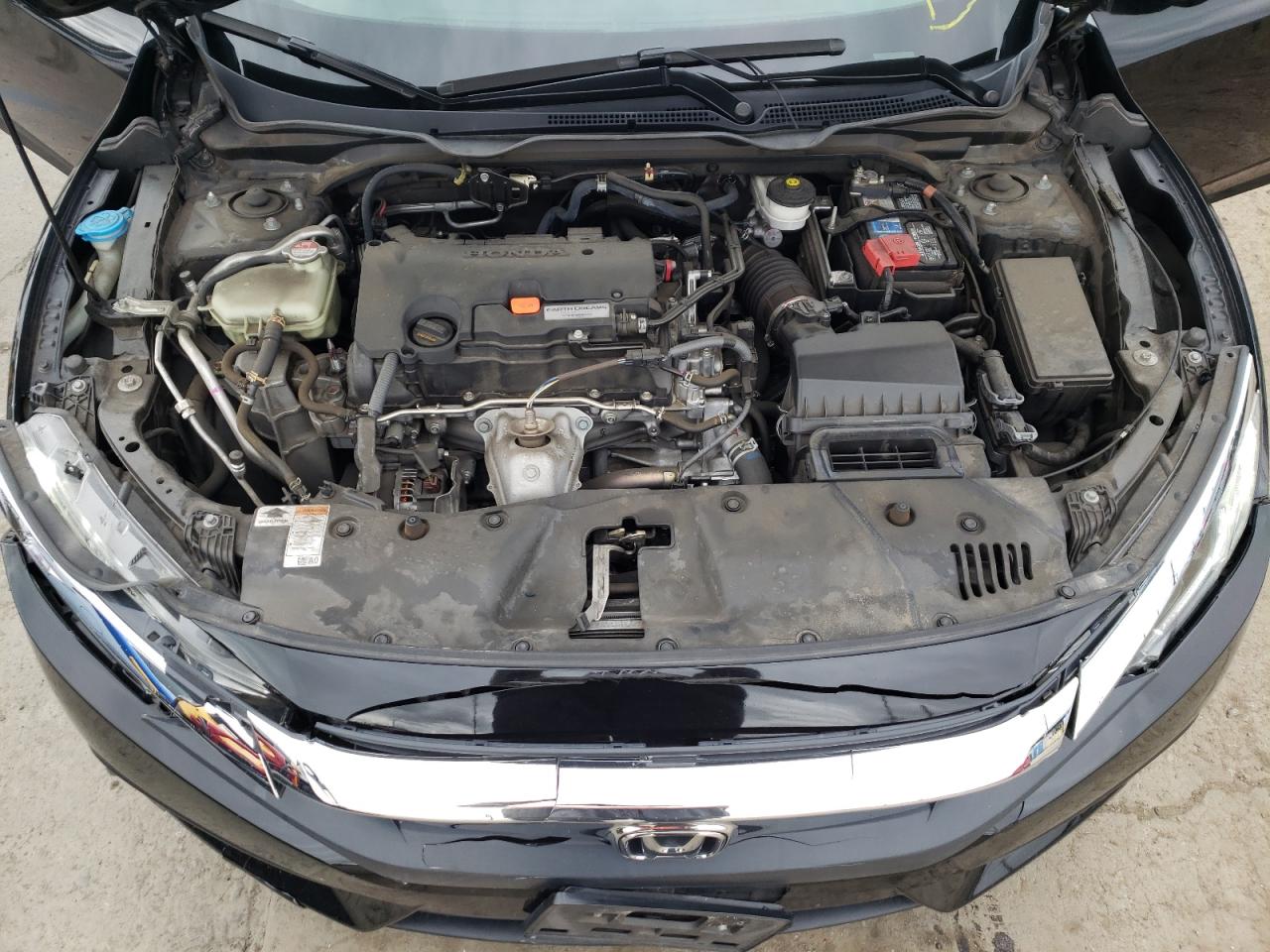 Photo 7 from auction – 2016 HONDA CIVIC LX with VIN 19XFC2F55GE236256