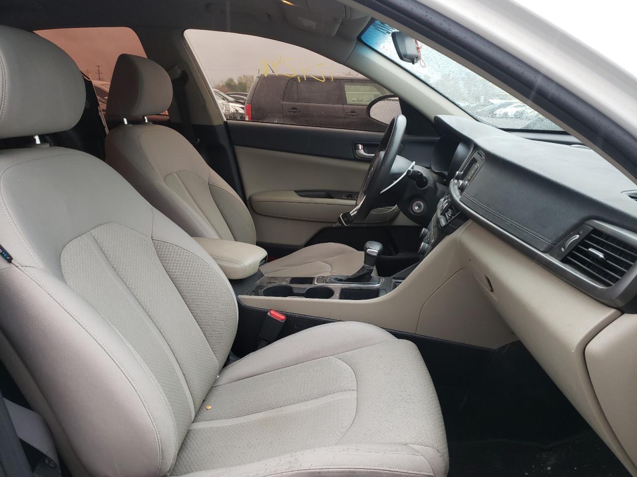 Photo 5 from auction – 2016 KIA OPTIMA LX with VIN KNAGT4L38G5094416