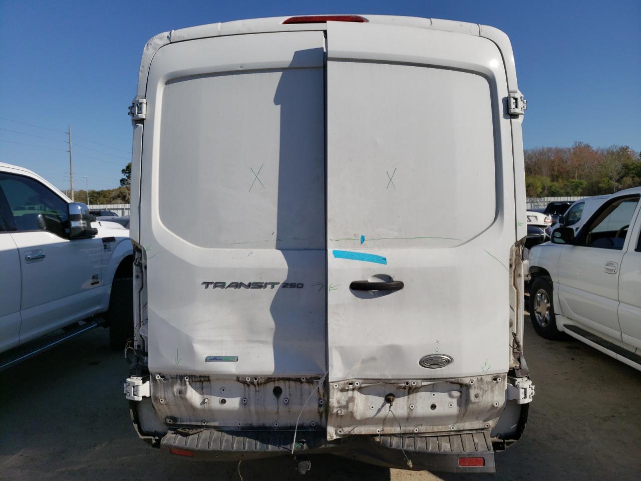 Photo 9 from auction – 2015 FORD TRANSIT T- with VIN 1FTNR1CG5FKA52098