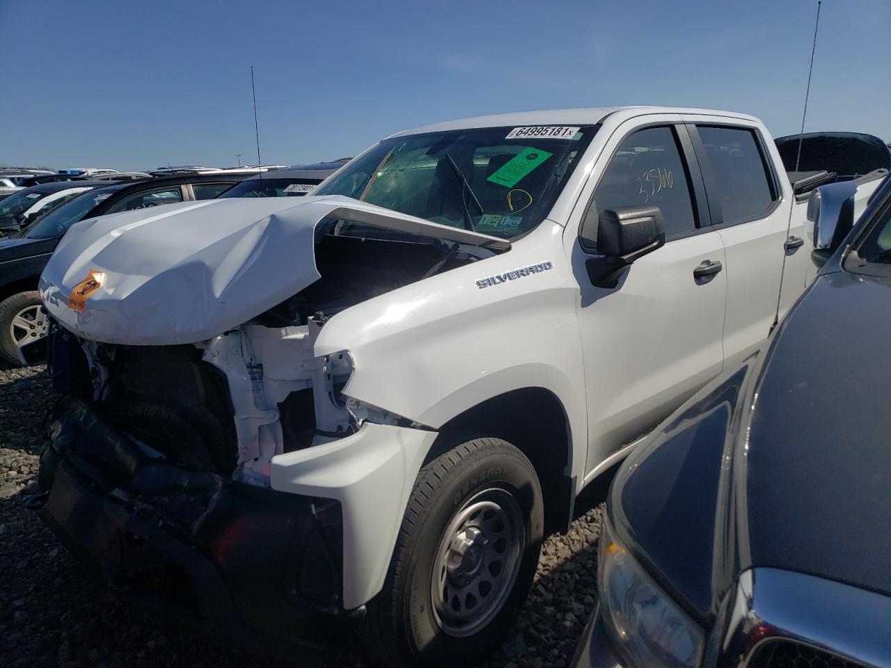 Photo 2 from auction – 2019 CHEVROLET SILVERADO with VIN 1GCPYAEH2KZ226504