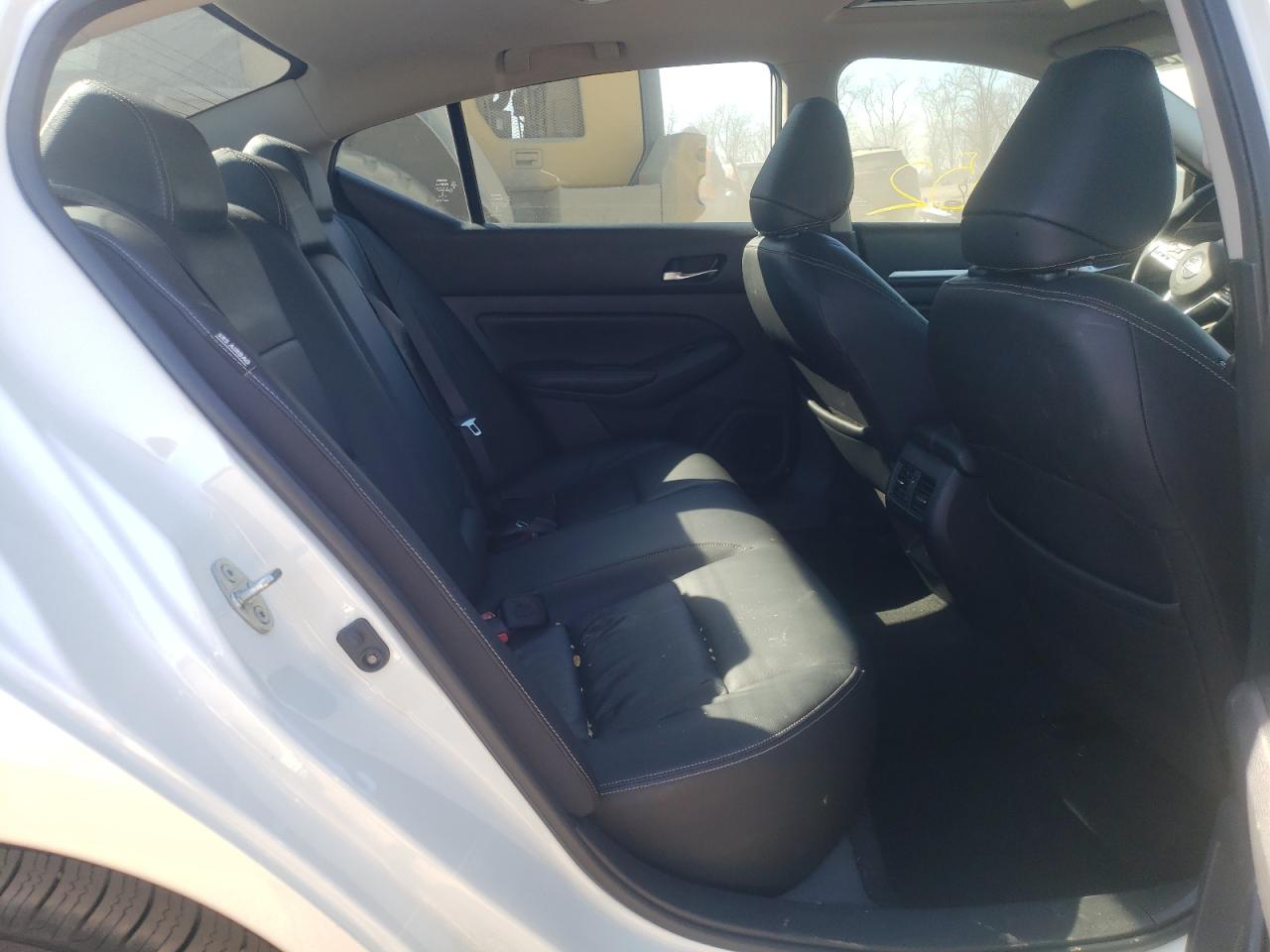 Photo 6 from auction – 2019 NISSAN ALTIMA SL with VIN 1N4BL4EV2KC130414