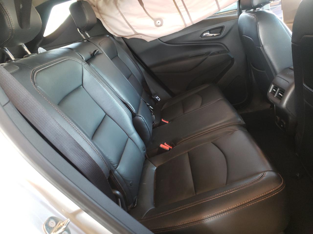 Photo 6 from auction – 2018 CHEVROLET EQUINOX LT with VIN 3GNAXJEV9JS508981
