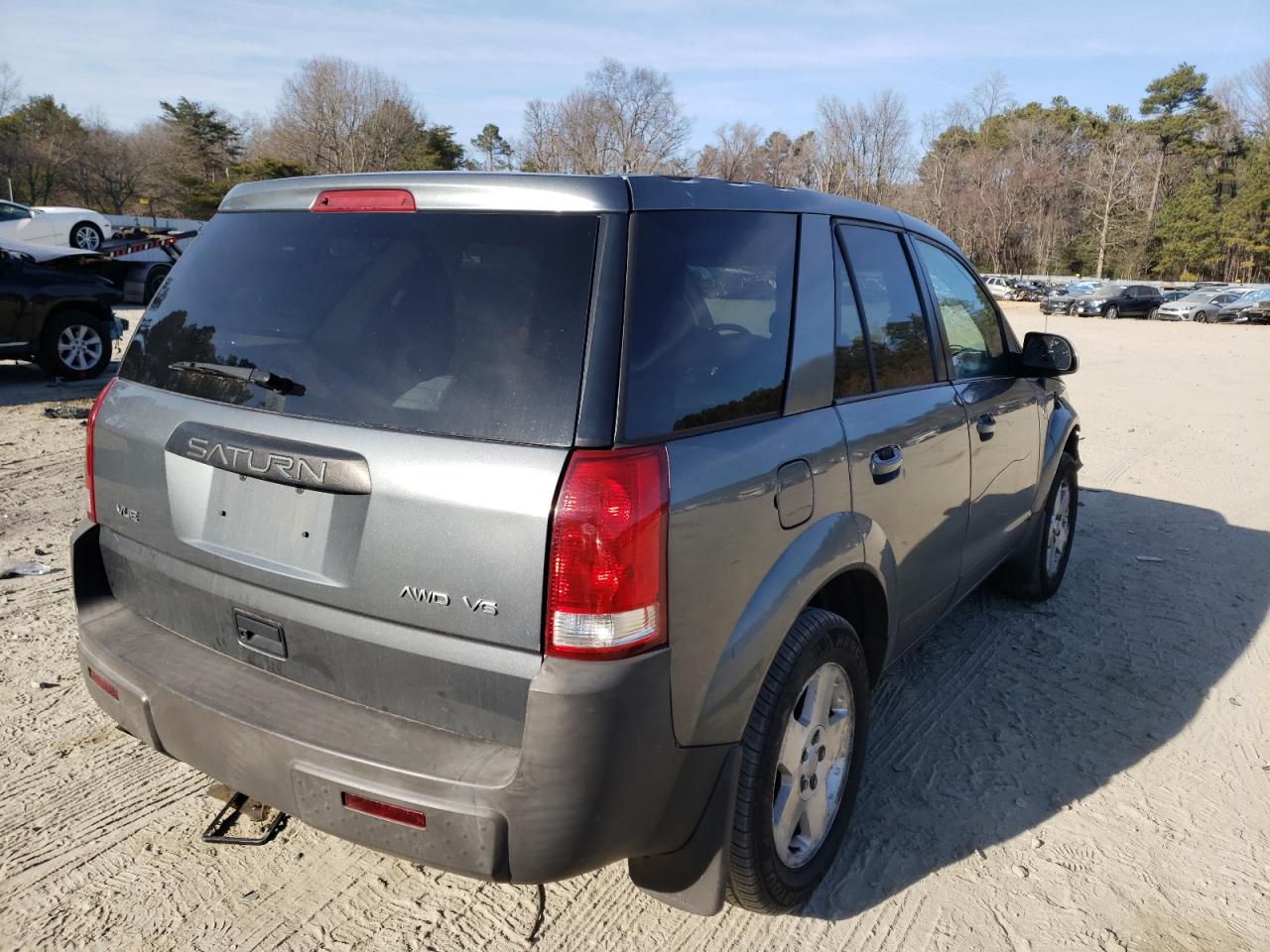 Photo 4 from auction – 2005 SATURN VUE with VIN 5GZCZ63445S866332