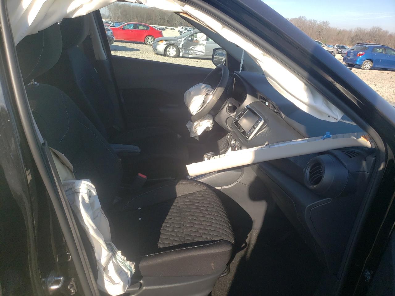 Photo 5 from auction – 2021 NISSAN KICKS S with VIN 3N1CP5BVXML560652