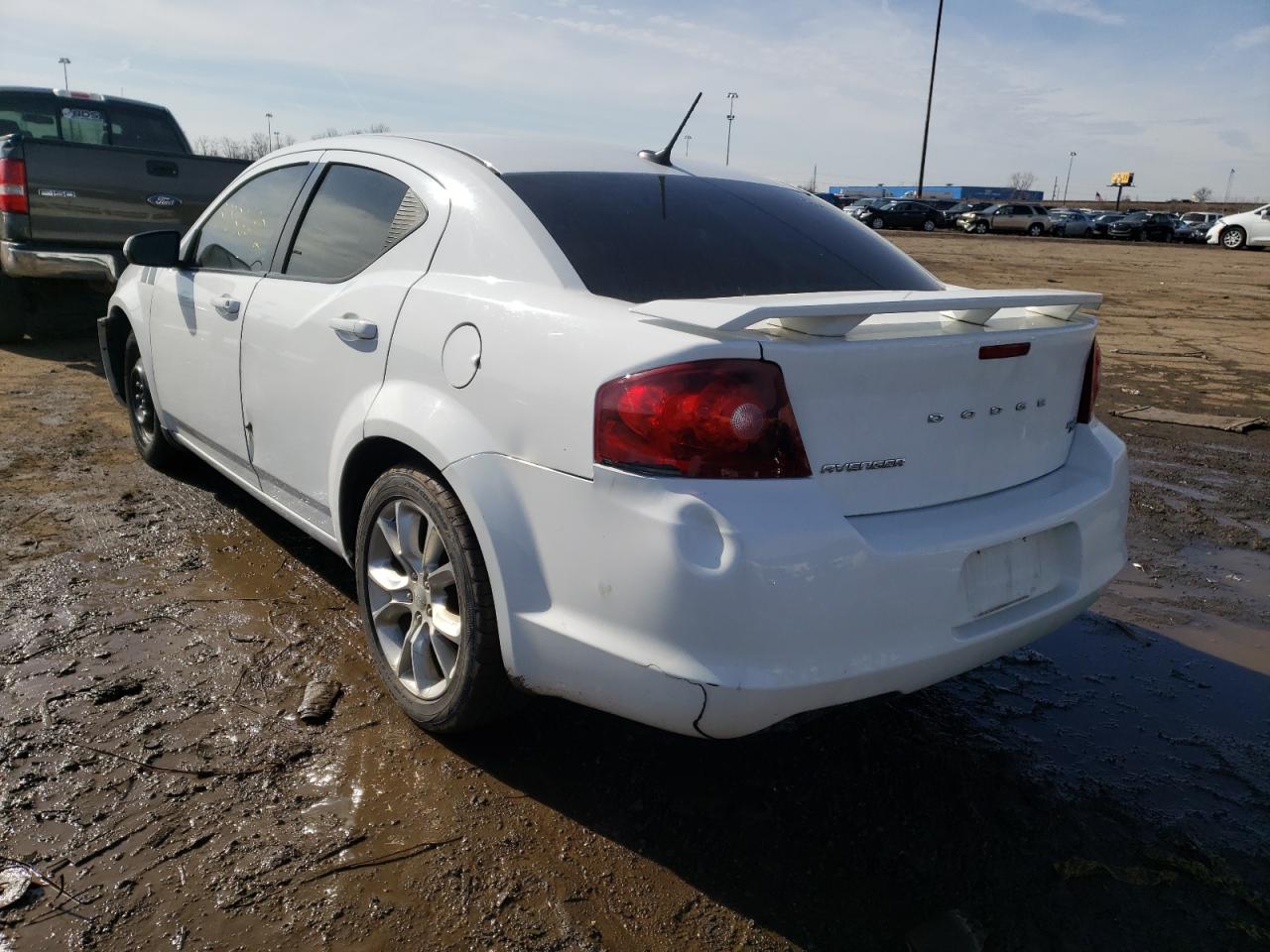 Zdjęcie 3 z aukcji – 2013 DODGE AVENGER R/ z VIN 1C3CDZBG9DN586159