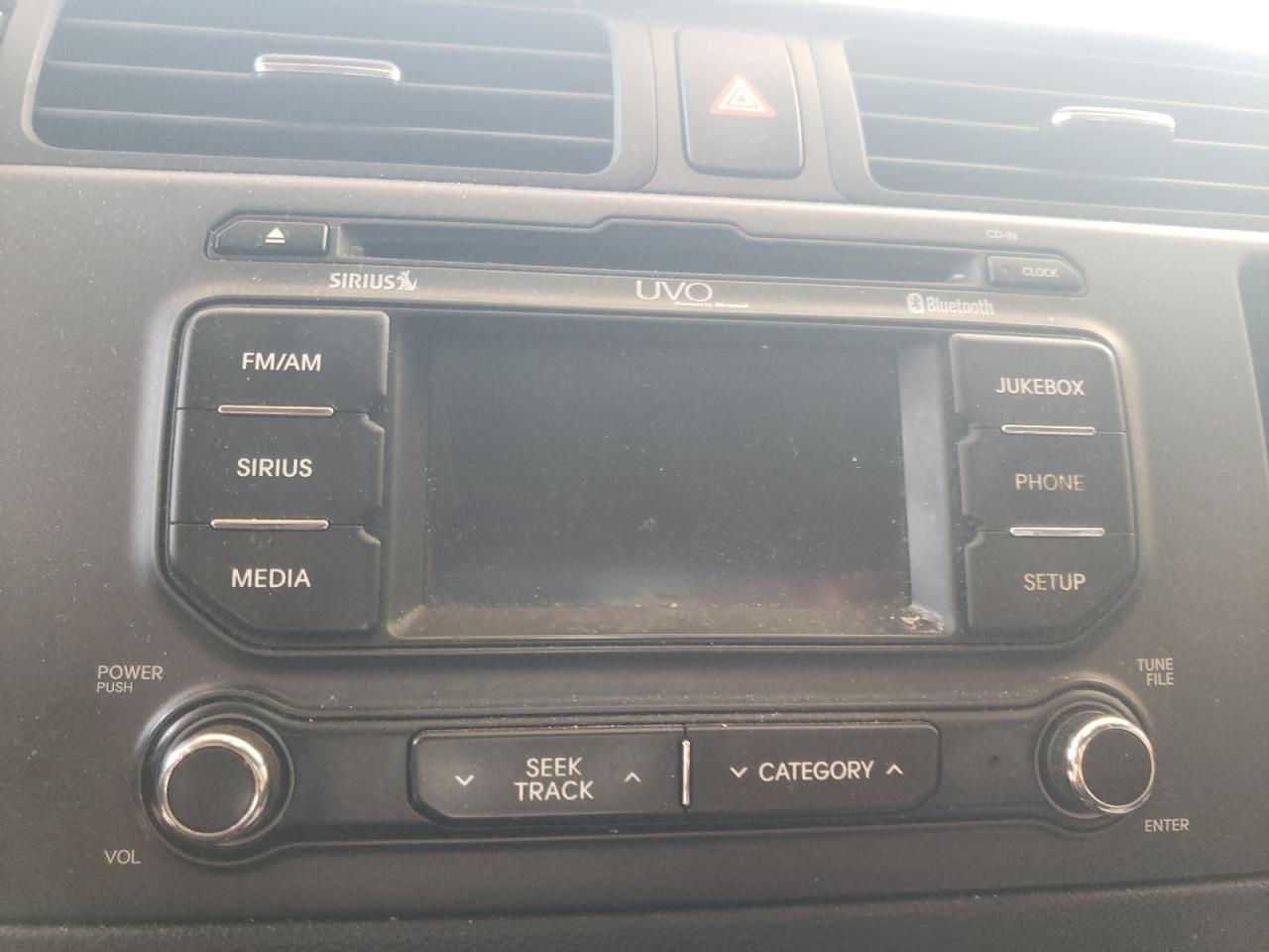 Photo 9 from auction – 2014 KIA RIO EX with VIN KNADN5A31E6324004