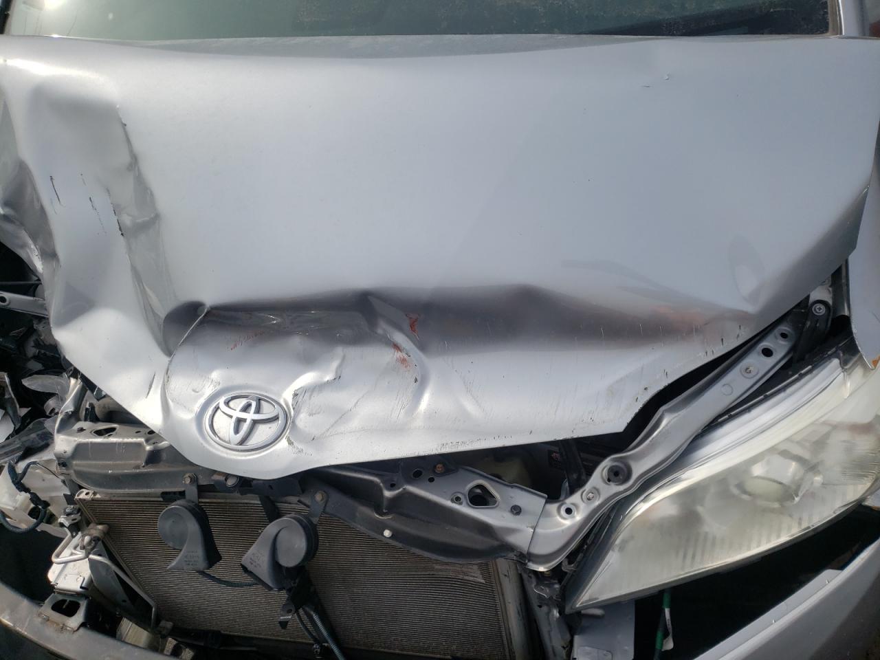 Photo 7 from auction – 2014 TOYOTA SIENNA LE with VIN 5TDKK3DC4ES440039