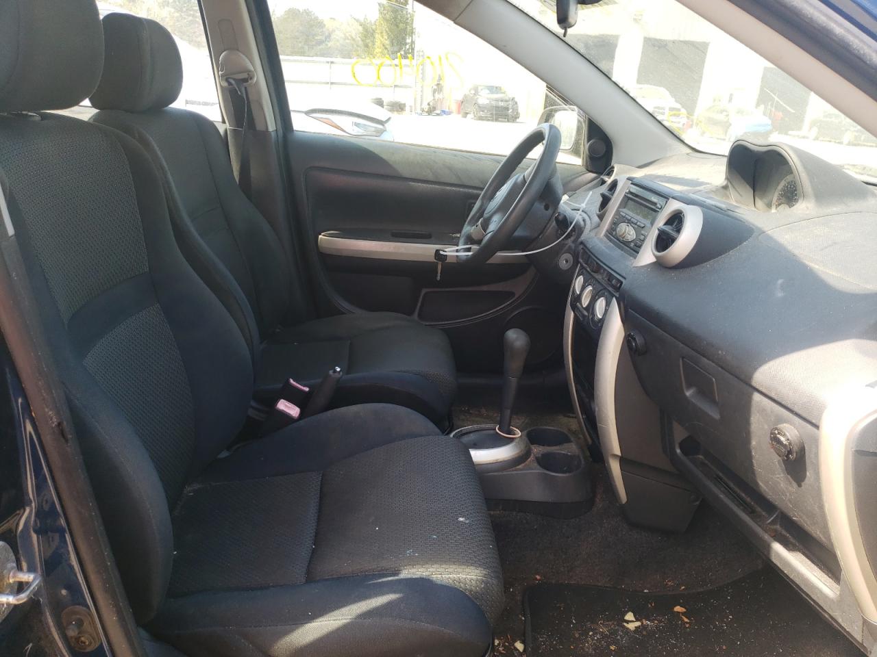 Photo 5 from auction – 2006 TOYOTA SCION XA with VIN JTKKT624960153223