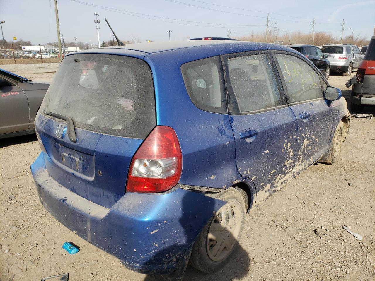 Photo 4 from auction – 2008 HONDA FIT with VIN JHMGD38448S021007