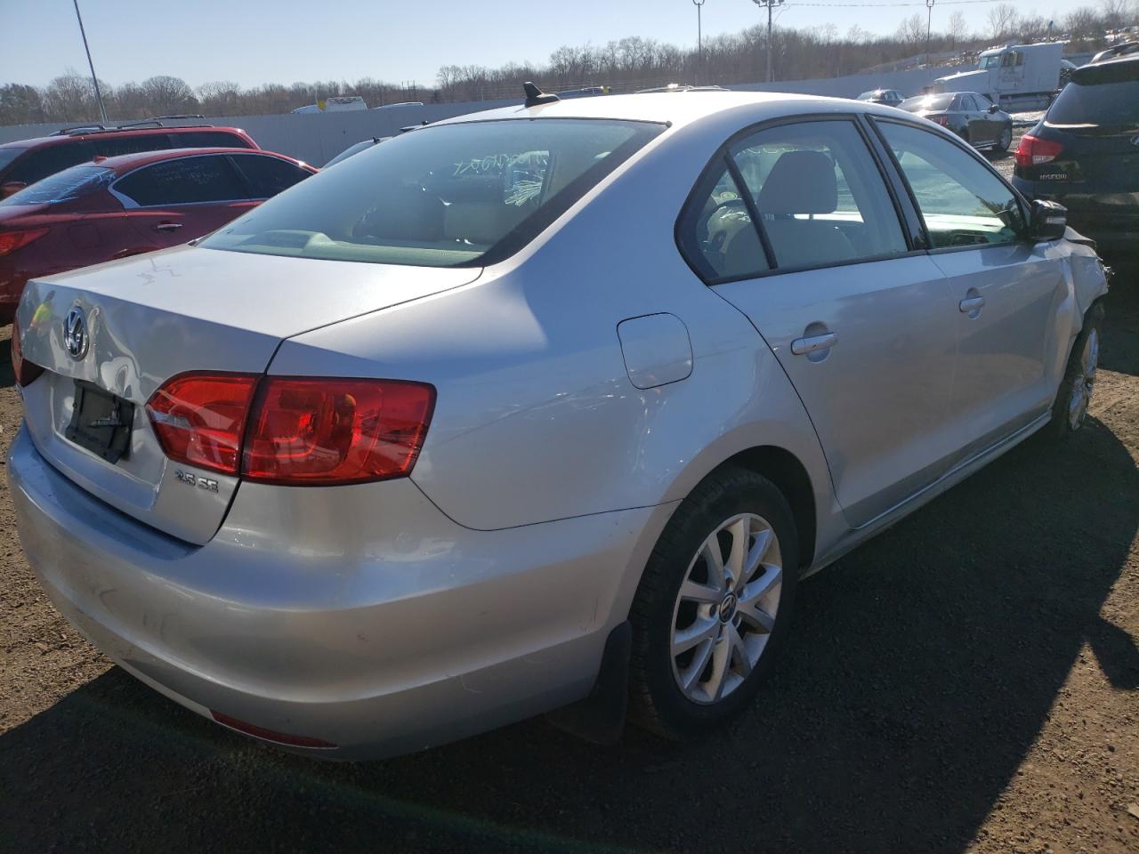 Photo 4 from auction – 2012 VOLKSWAGEN JETTA SE with VIN 3VWDP7AJ6CM377217