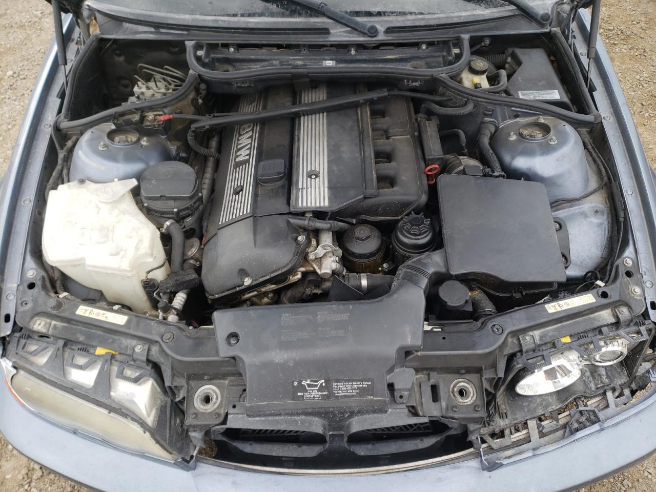 Photo 7 from auction – 2001 BMW 330 CI with VIN WBABS53401JU81617