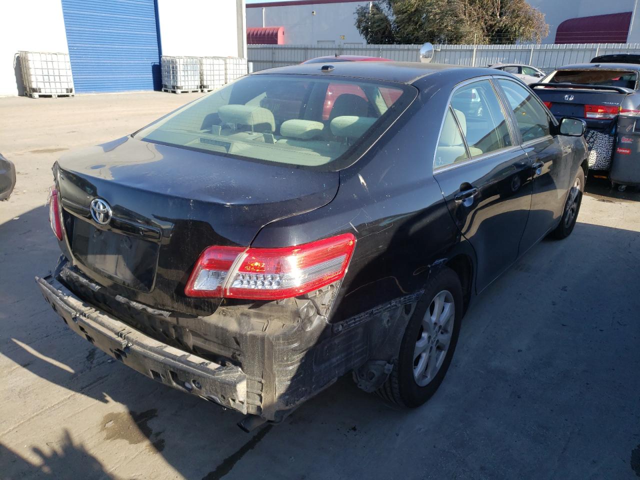 Photo 4 from auction – 2011 TOYOTA CAMRY BASE with VIN 4T4BF3EK8BR109080