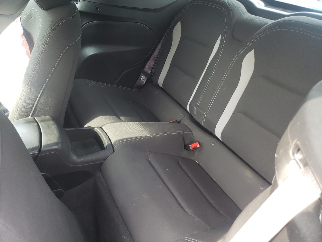 Photo 6 from auction – 2017 CHEVROLET CAMARO SS with VIN 1G1FF3D75H0175365
