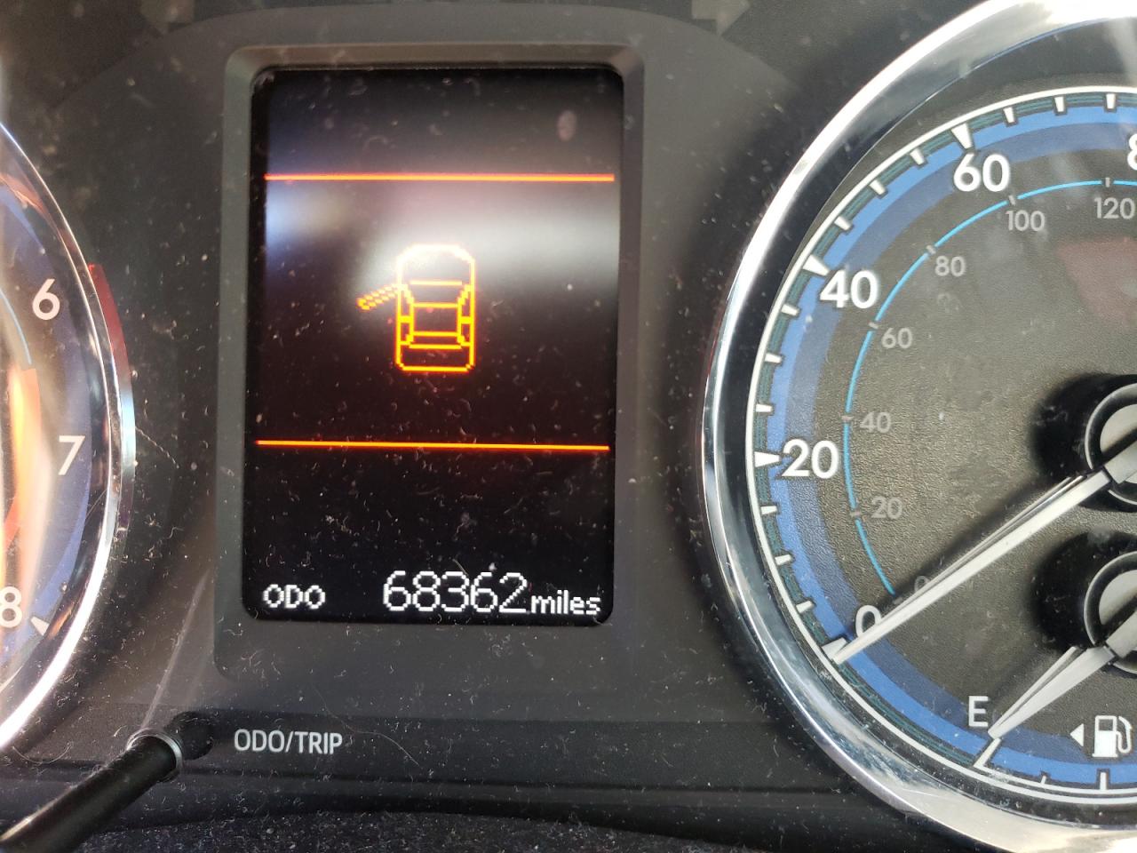 Photo 8 from auction – 2017 TOYOTA COROLLA L with VIN 2T1BURHE4HC921141