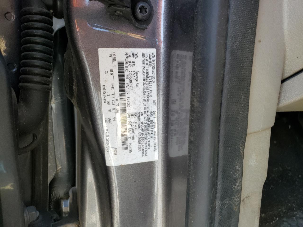 Photo 10 from auction – 2012 FORD FOCUS SEL with VIN 1FAHP3H28CL454009