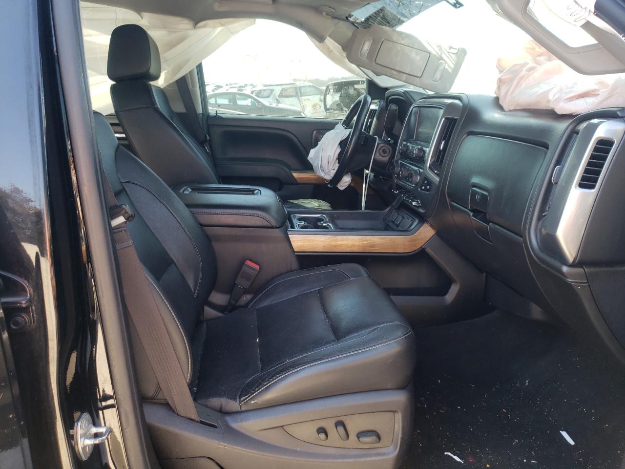 Photo 5 from auction – 2016 CHEVROLET SILVERADO with VIN 1GC1KWE85GF166814