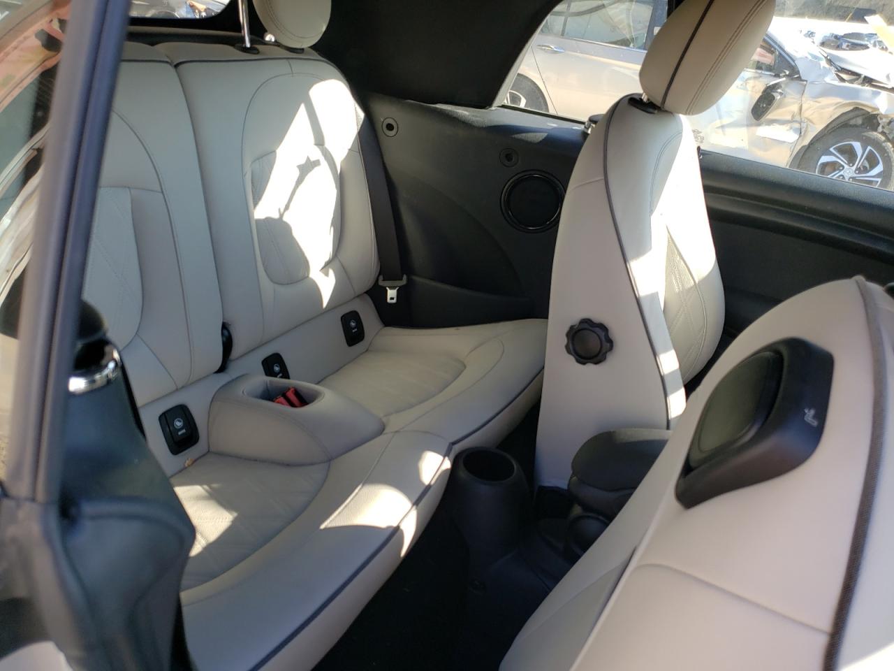 Foto 6 de la subasta – 2020 MINI COOPER con VIN WMWWJ3C04L3L30406