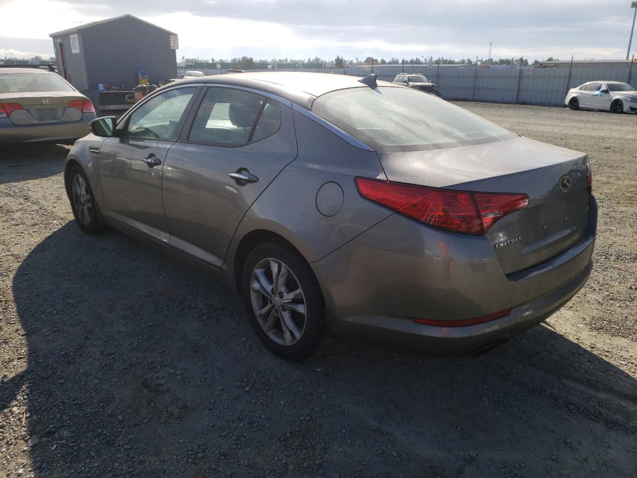 Photo 3 from auction – 2013 KIA OPTIMA EX with VIN 5XXGN4A75DG152511