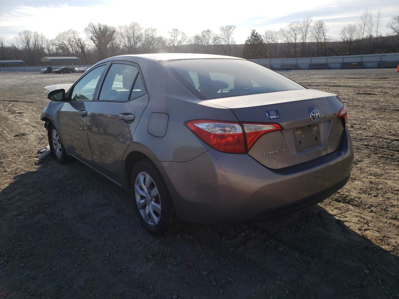 Photo 3 from auction – 2015 TOYOTA COROLLA L with VIN 5YFBURHE6FP344836