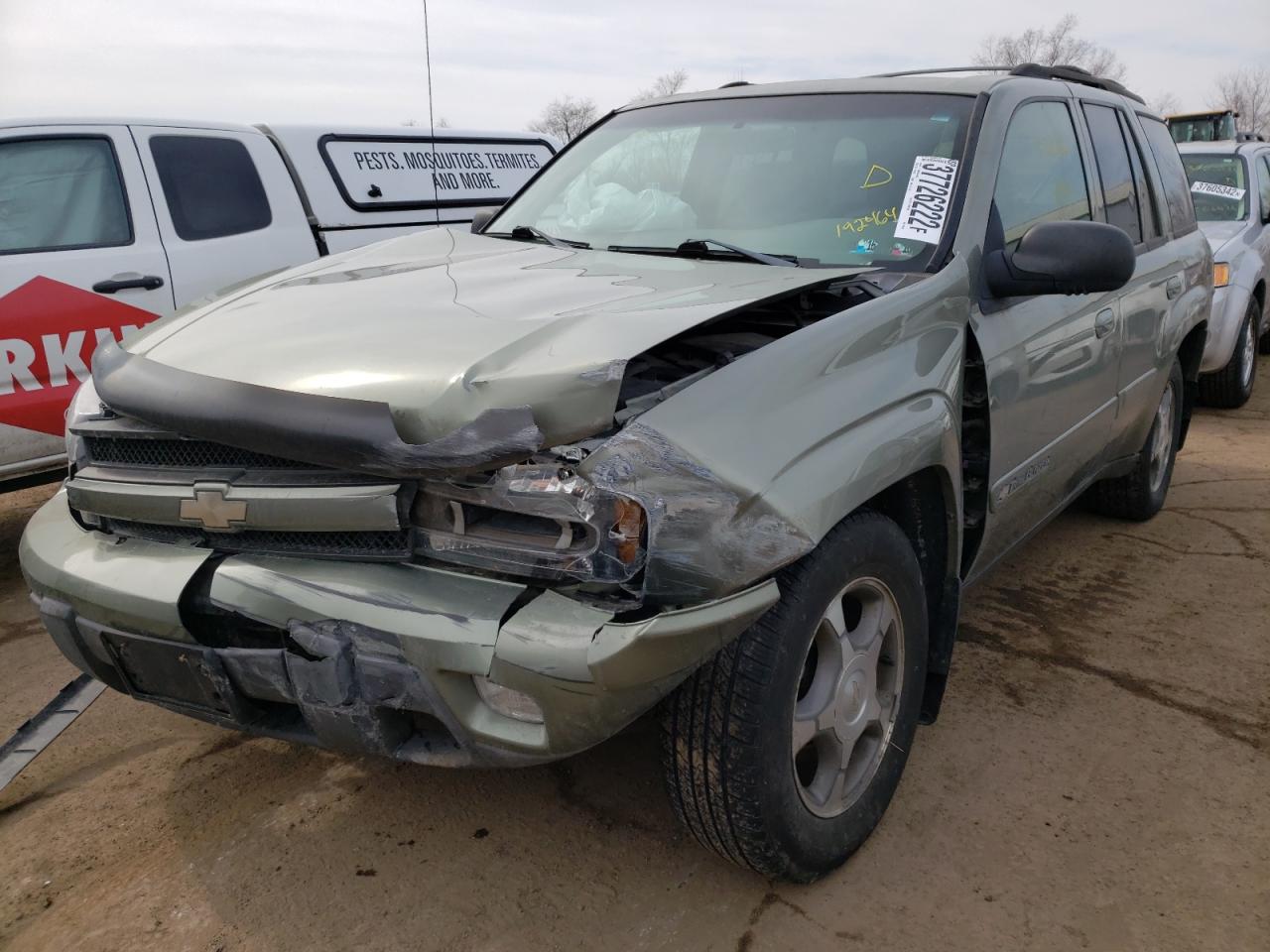 Photo 2 from auction – 2004 CHEVROLET TRAILBLAZE with VIN 1GNDT13S542192464