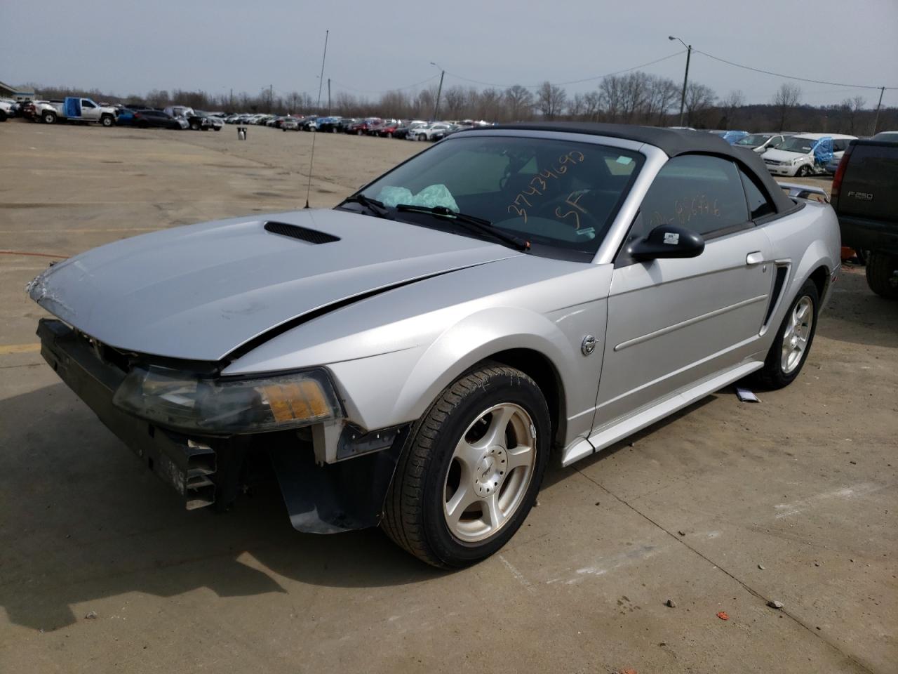 Фото 2 с аукциона – 2004 FORD MUSTANG с VIN 1FAFP44444F112691