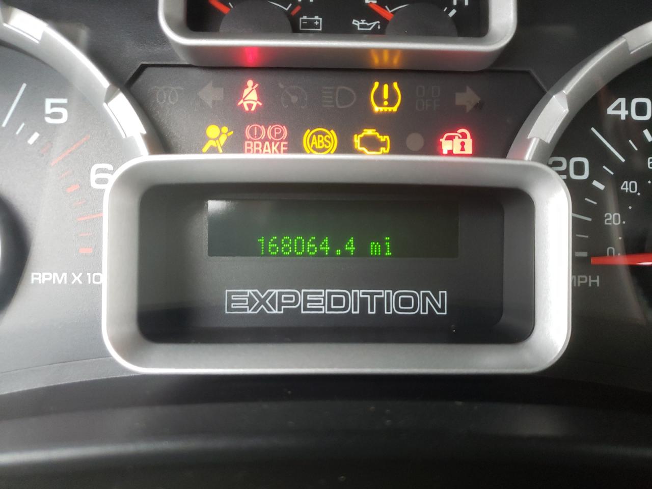 Photo 8 from auction – 2008 FORD EXPEDITION with VIN 1FMFU16538LA21244