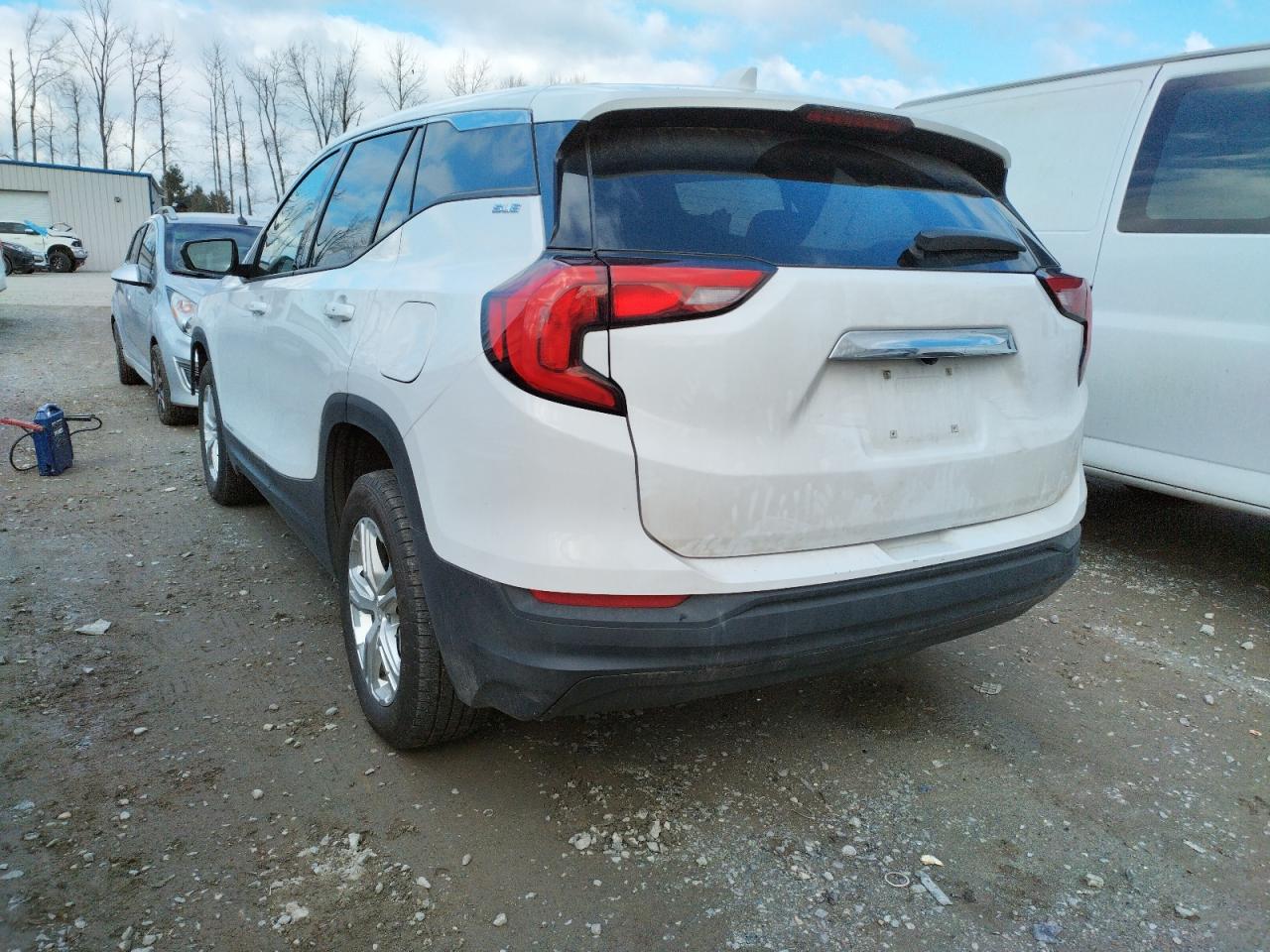 Photo 3 from auction – 2019 GMC TERRAIN SL with VIN 3GKALTEV3KL375229