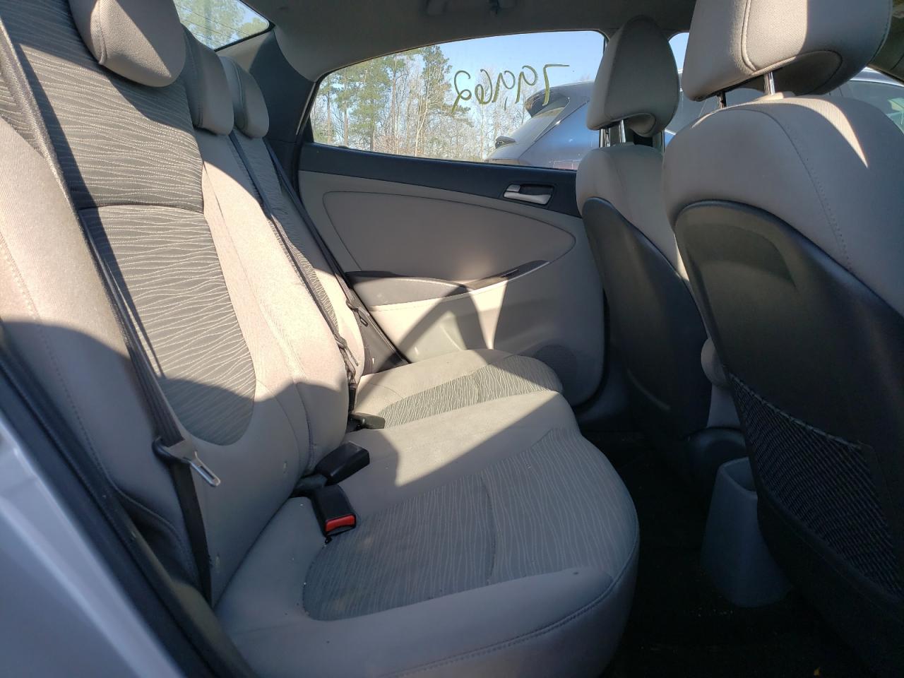 Photo 6 from auction – 2016 HYUNDAI ACCENT SE with VIN KMHCT4AE6GU011816