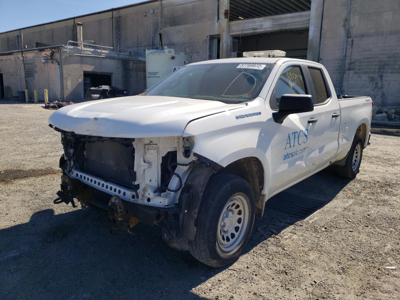 Photo 2 from auction – 2019 CHEVROLET SILVERADO with VIN 1GCRYAEH1KZ273547