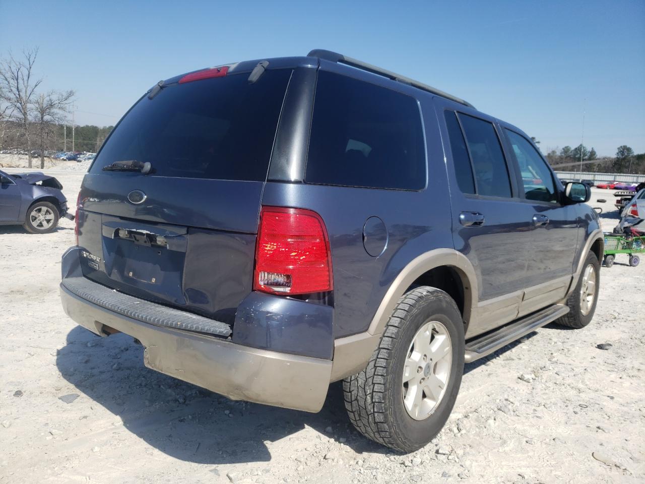 Photo 4 from auction – 2003 FORD EXPLORER E with VIN 1FMZU64K43UB41558