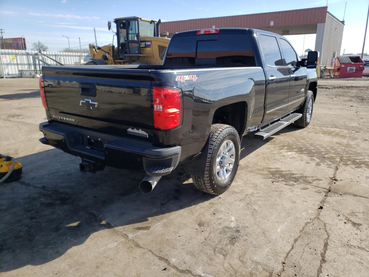 Photo 4 from auction – 2018 CHEVROLET SILVERADO with VIN 1GC4K1EY3JF154510