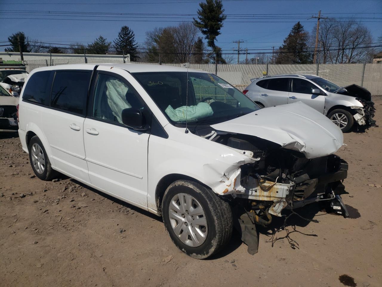 Photo 1 from auction – 2017 DODGE GRAND CARA with VIN 2C4RDGBG3HR834425