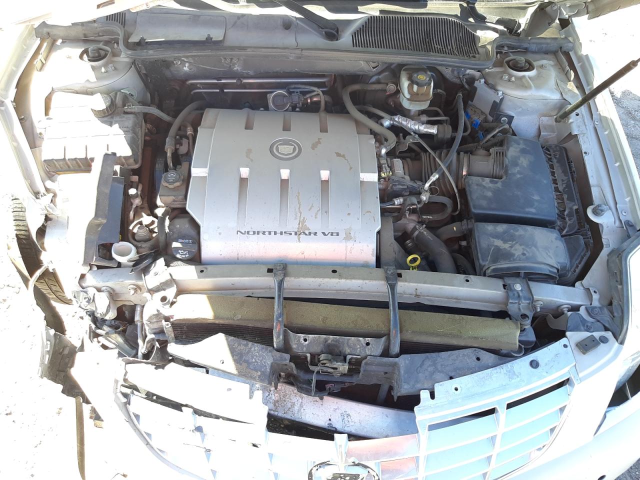 Photo 7 from auction – 2008 CADILLAC DTS with VIN 1G6KD57Y98U120425