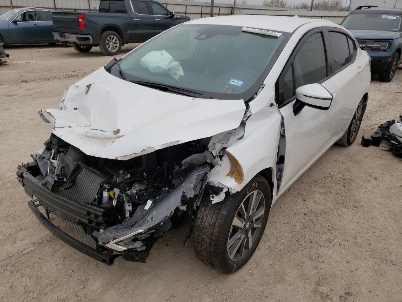 Photo 2 from auction – 2020 NISSAN VERSA SV with VIN 3N1CN8EV8LL848378