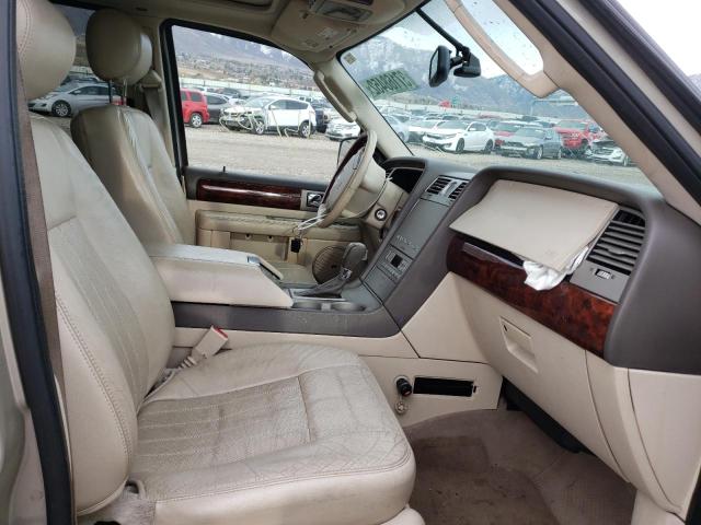 Photo 5 from auction – 2004 LINCOLN NAVIGATOR with VIN 5LMFU28R64LJ43187