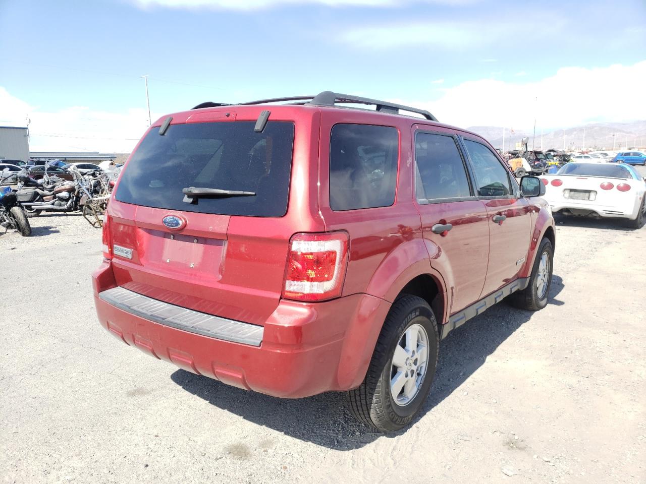 Photo 4 from auction – 2008 FORD ESCAPE XLT with VIN 1FMCU031X8KD67912