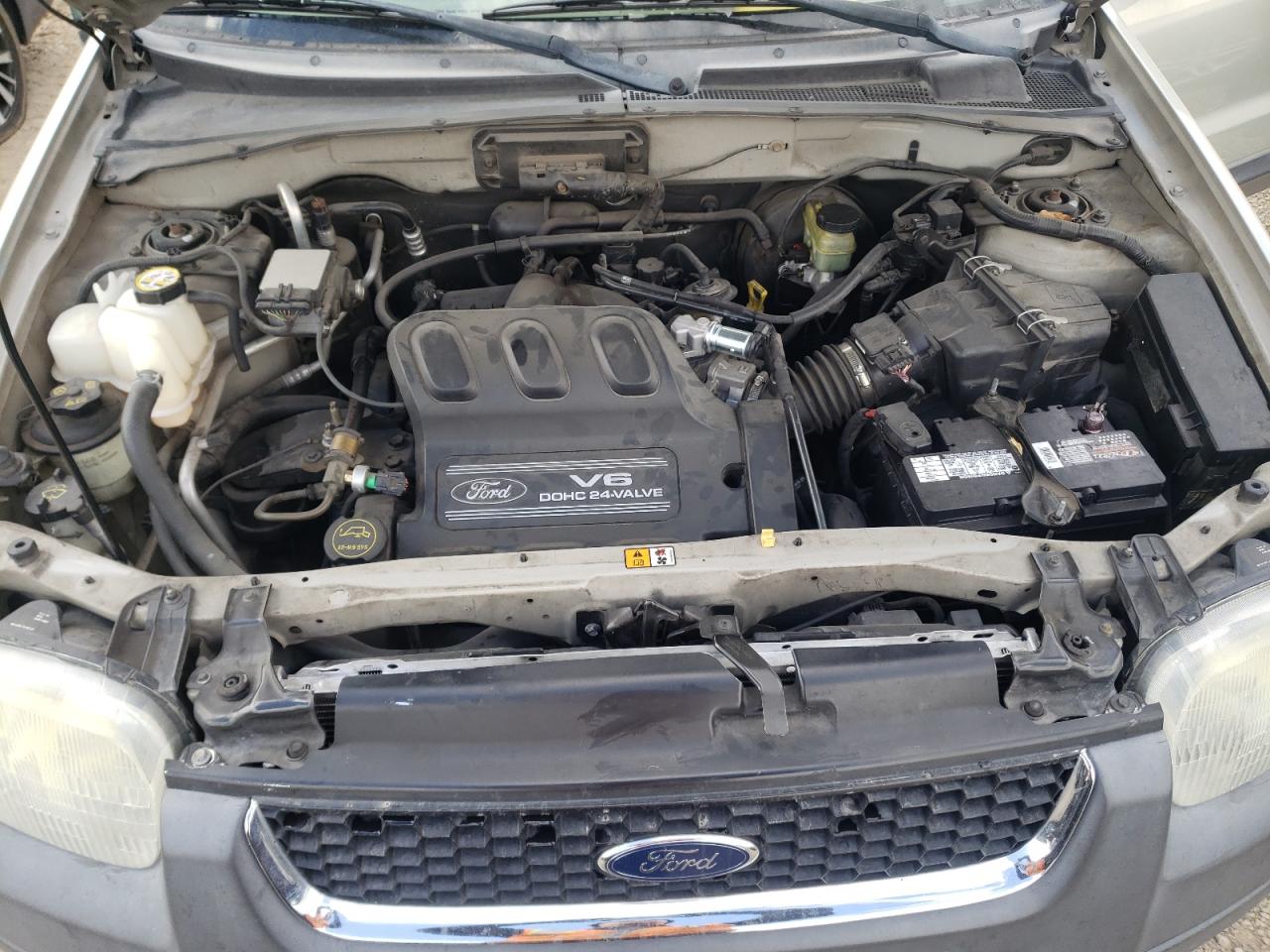 Photo 7 from auction – 2003 FORD ESCAPE XLT with VIN 1FMCU93183KA25081