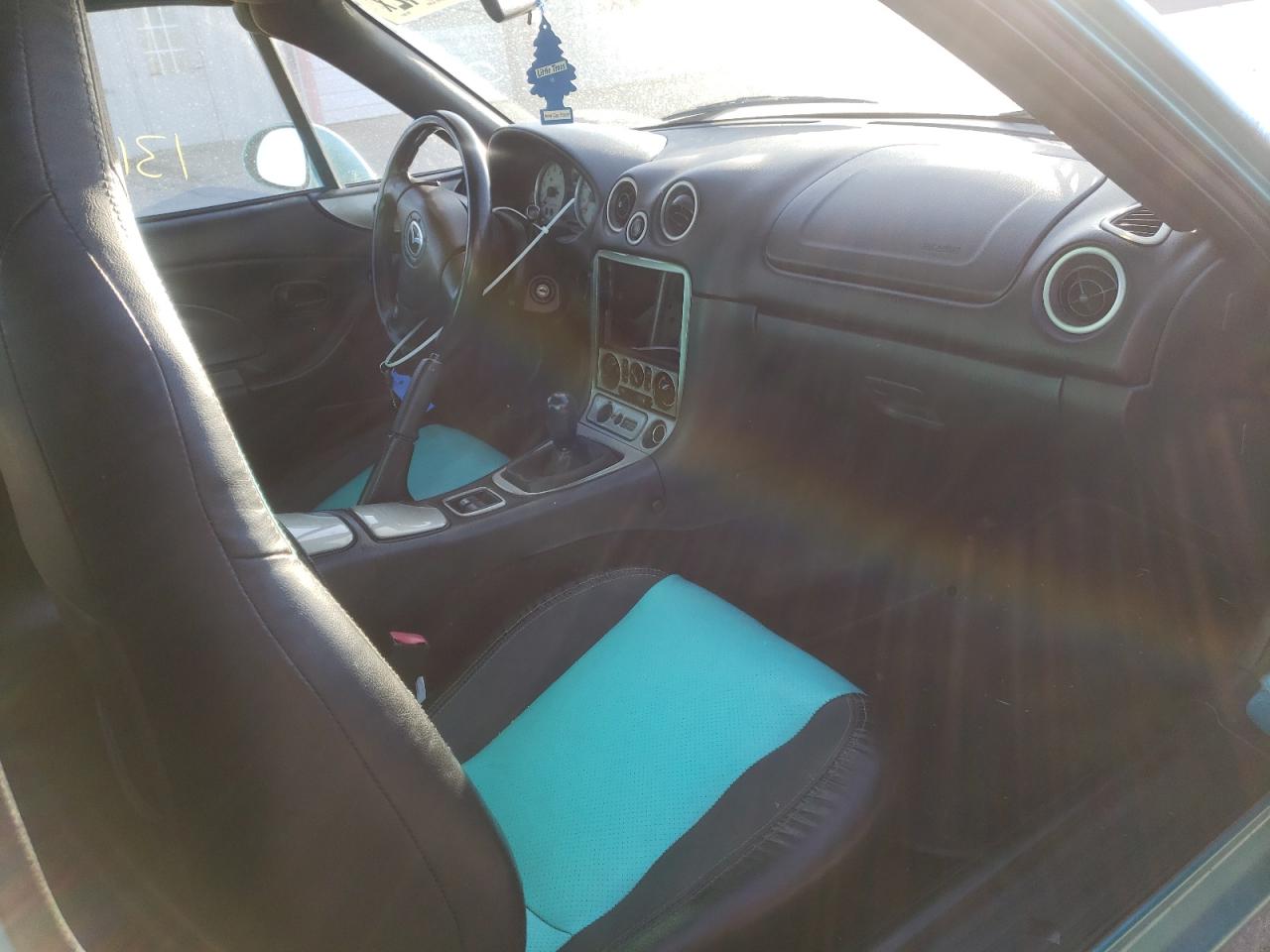 Photo 5 from auction – 2003 MAZDA MX-5 MIATA with VIN JM1NB353X30300217