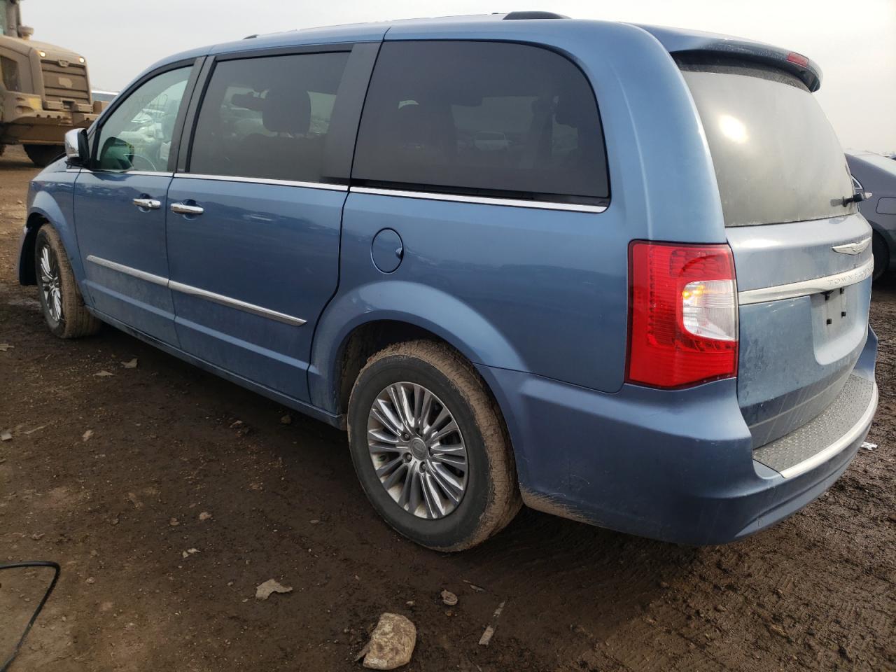 Photo 3 from auction – 2011 CHRYSLER TOWN & COU with VIN 2A4RR6DG8BR779982