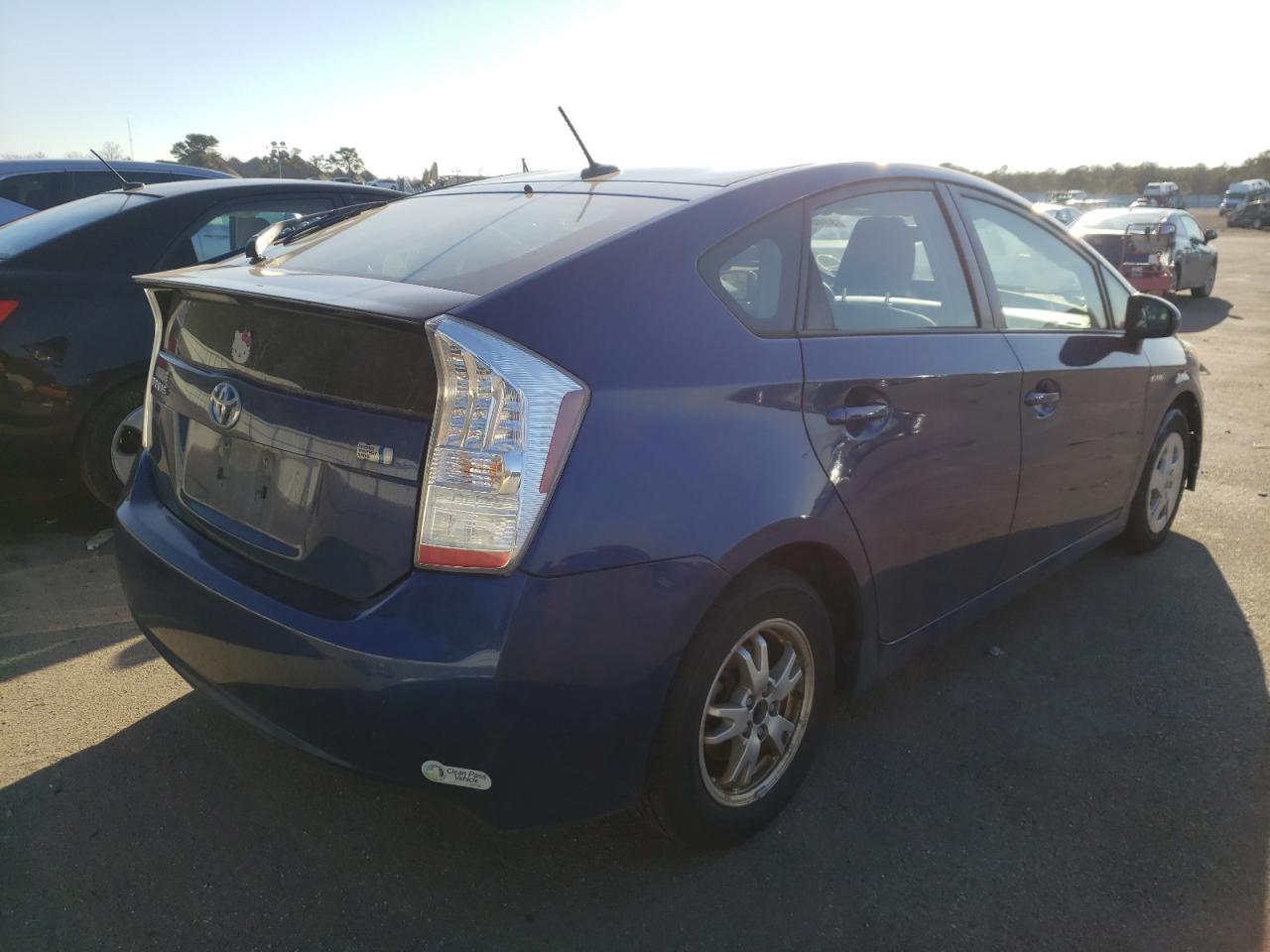 Photo 4 from auction – 2011 TOYOTA PRIUS with VIN JTDKN3DU0B1372265