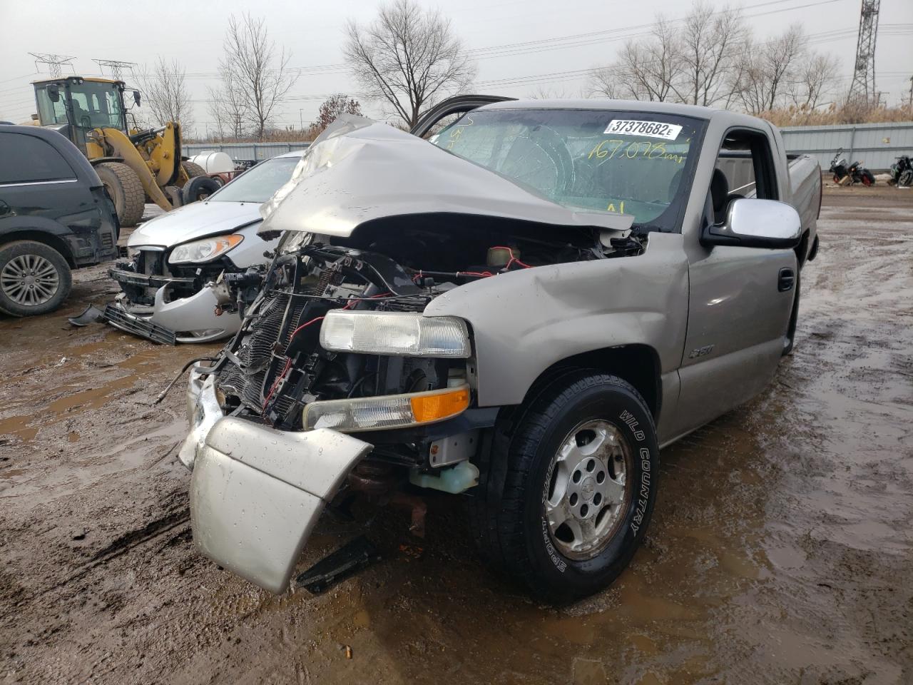 Photo 2 from auction – 2001 CHEVROLET SILVERADO with VIN 1GCEC14V61Z289830