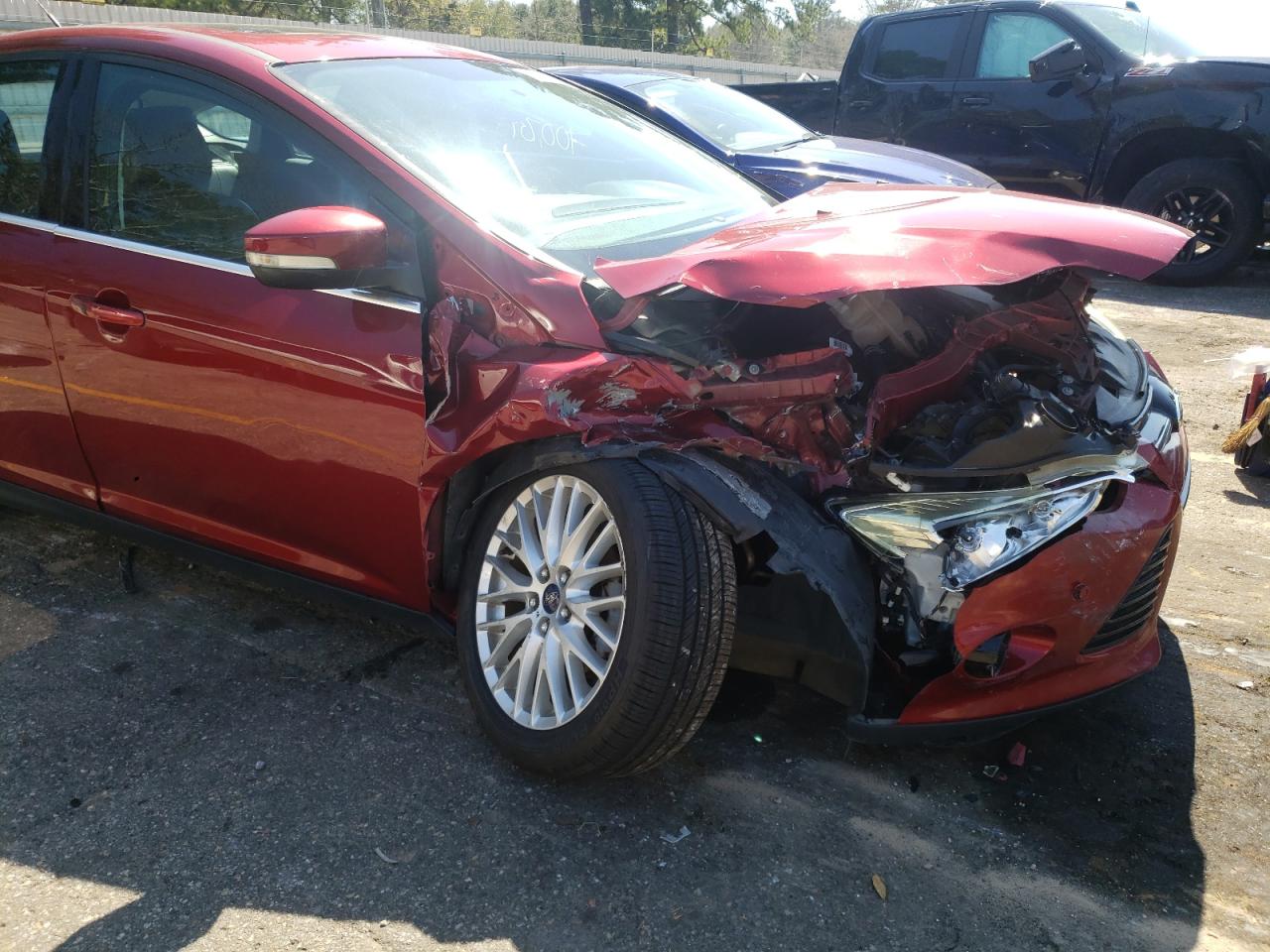 Photo 9 from auction – 2014 FORD FOCUS TITA with VIN 1FADP3N2XEL291045