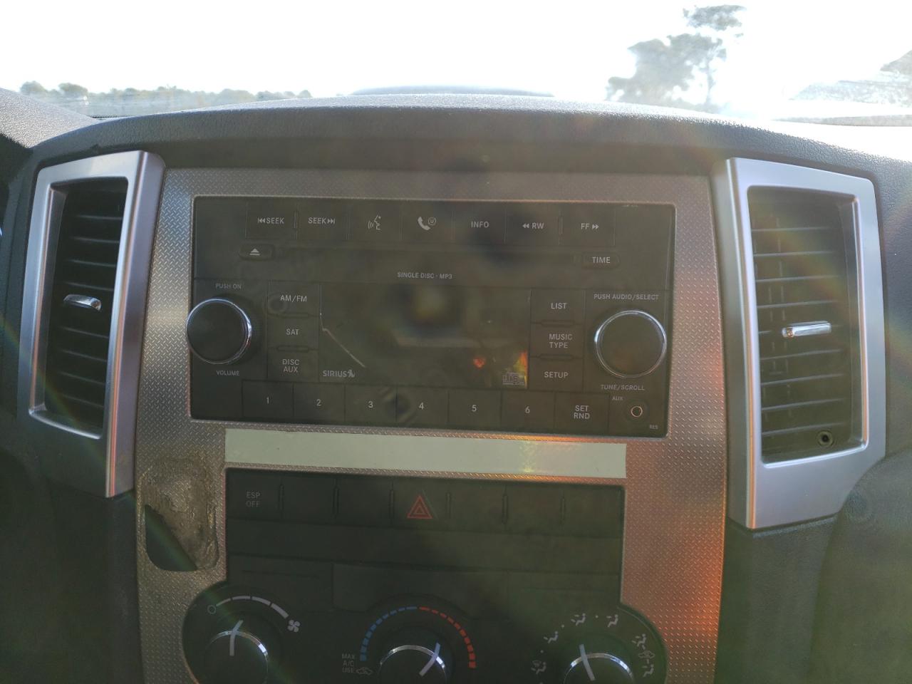 Photo 9 from auction – 2010 JEEP GRAND CHER with VIN 1J4PR4GK6AC105901