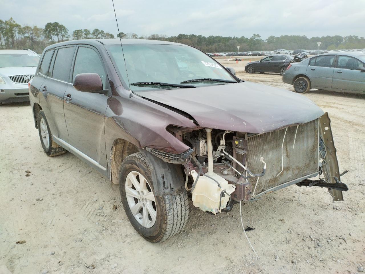 TOYOTA HIGHLANDER 2011 with VIN 5TDZA3EH8BS011431 - Photo from auction