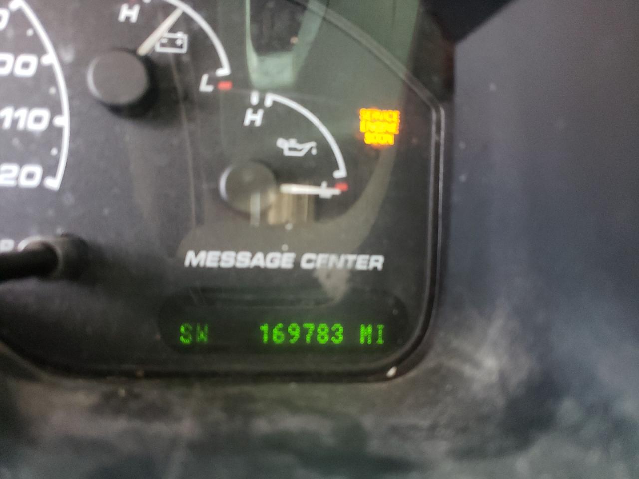 Photo 8 from auction – 2002 FORD EXPLORER E with VIN 1FMDU74WX2ZC66195
