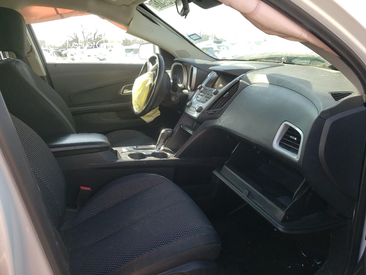 Photo 5 from auction – 2017 CHEVROLET EQUINOX LT with VIN 2GNALCEK9H1515559