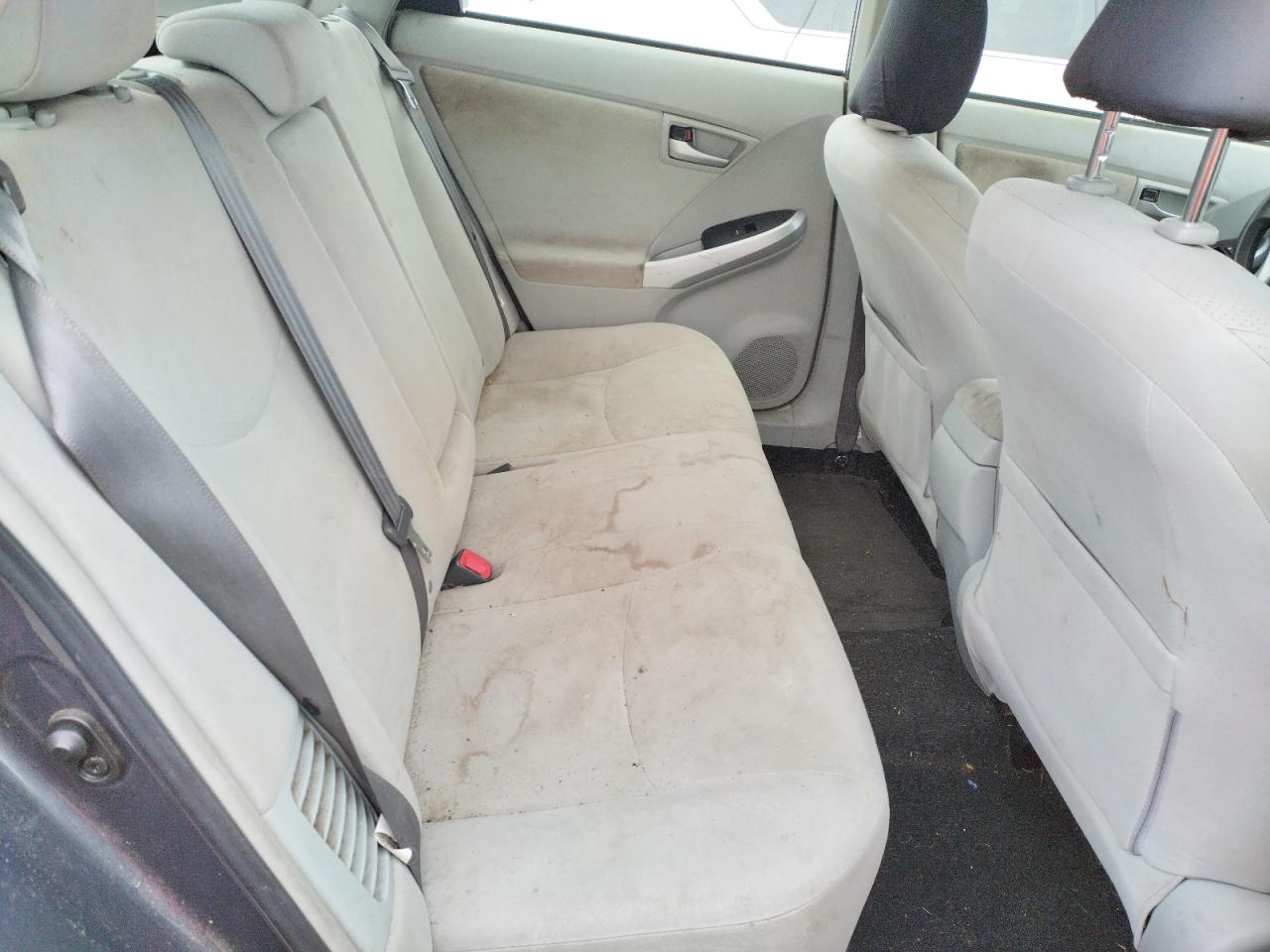 Photo 6 from auction – 2012 TOYOTA PRIUS with VIN JTDKN3DU3C5469003