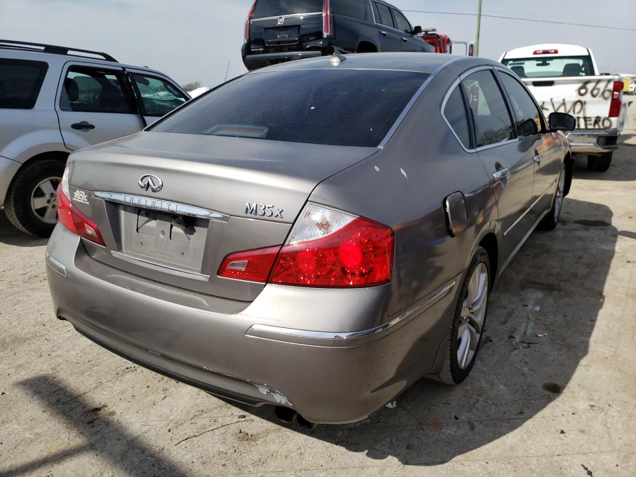 Photo 4 from auction – 2008 INFINITI M35 BASE with VIN JNKAY01F98M656118