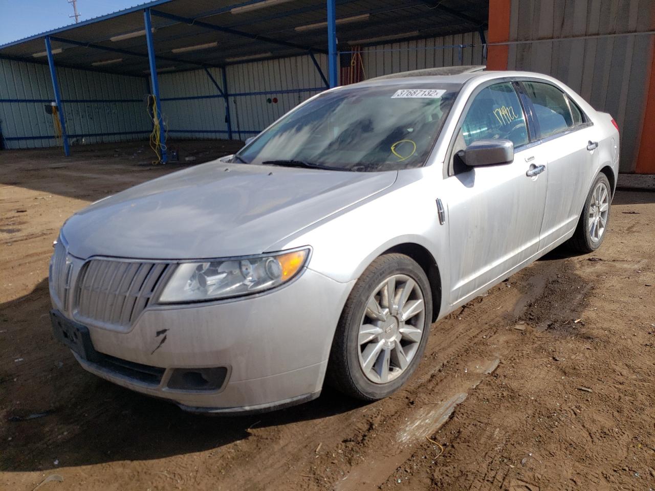 Photo 2 from auction – 2012 LINCOLN MKZ with VIN 3LNHL2JC7CR808912