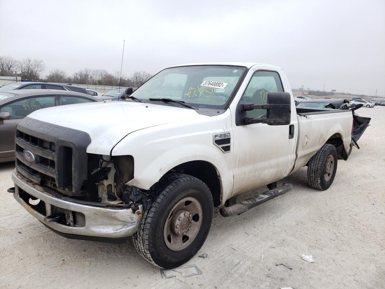 Photo 2 from auction – 2010 FORD F250 SUPER with VIN 1FTNF2A51AEA09756